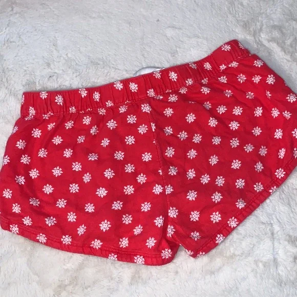 XS Aerie 100% cotton pajama flannel red snowflake shorts - Picture 3 of 3